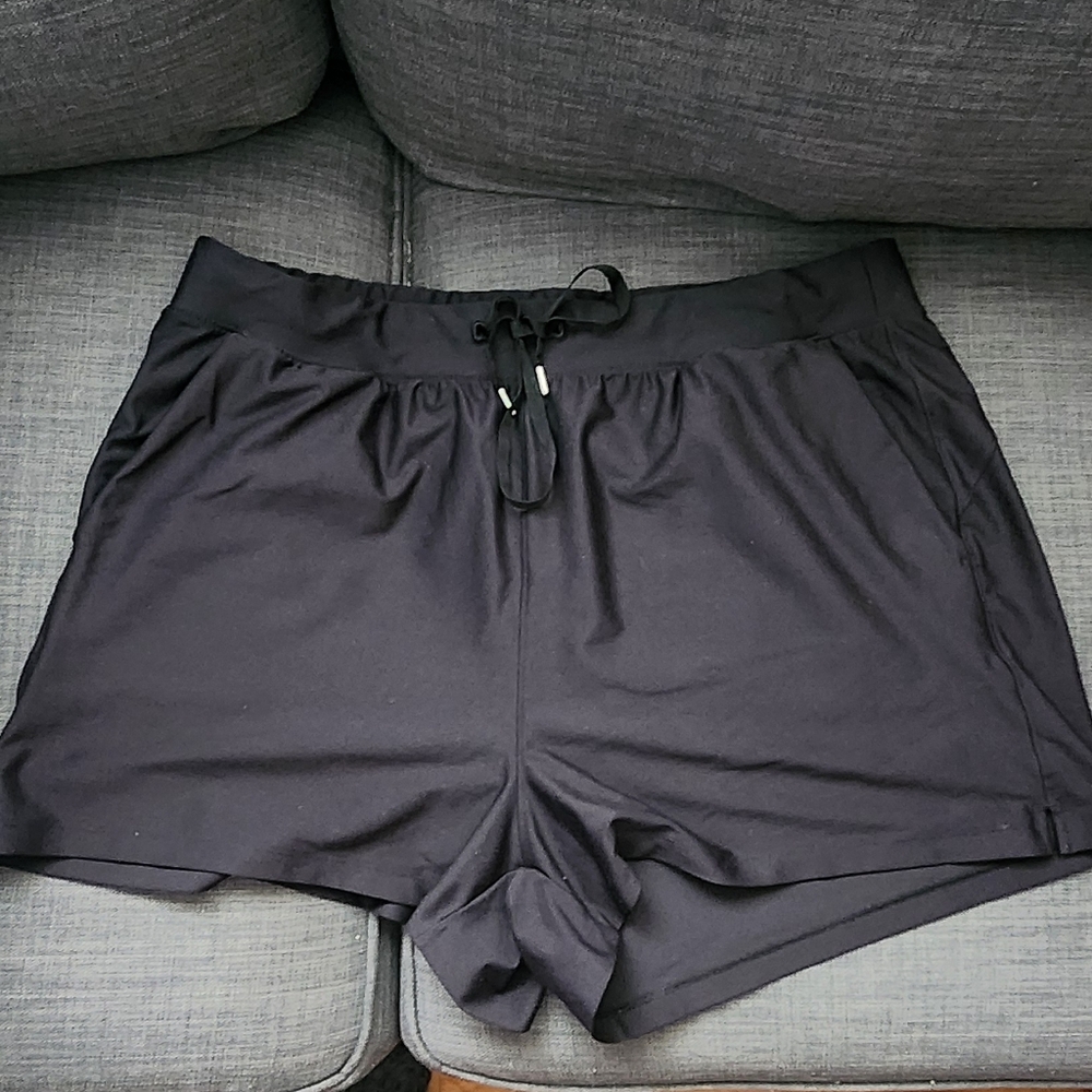 Women's Old Navy Active Shorts